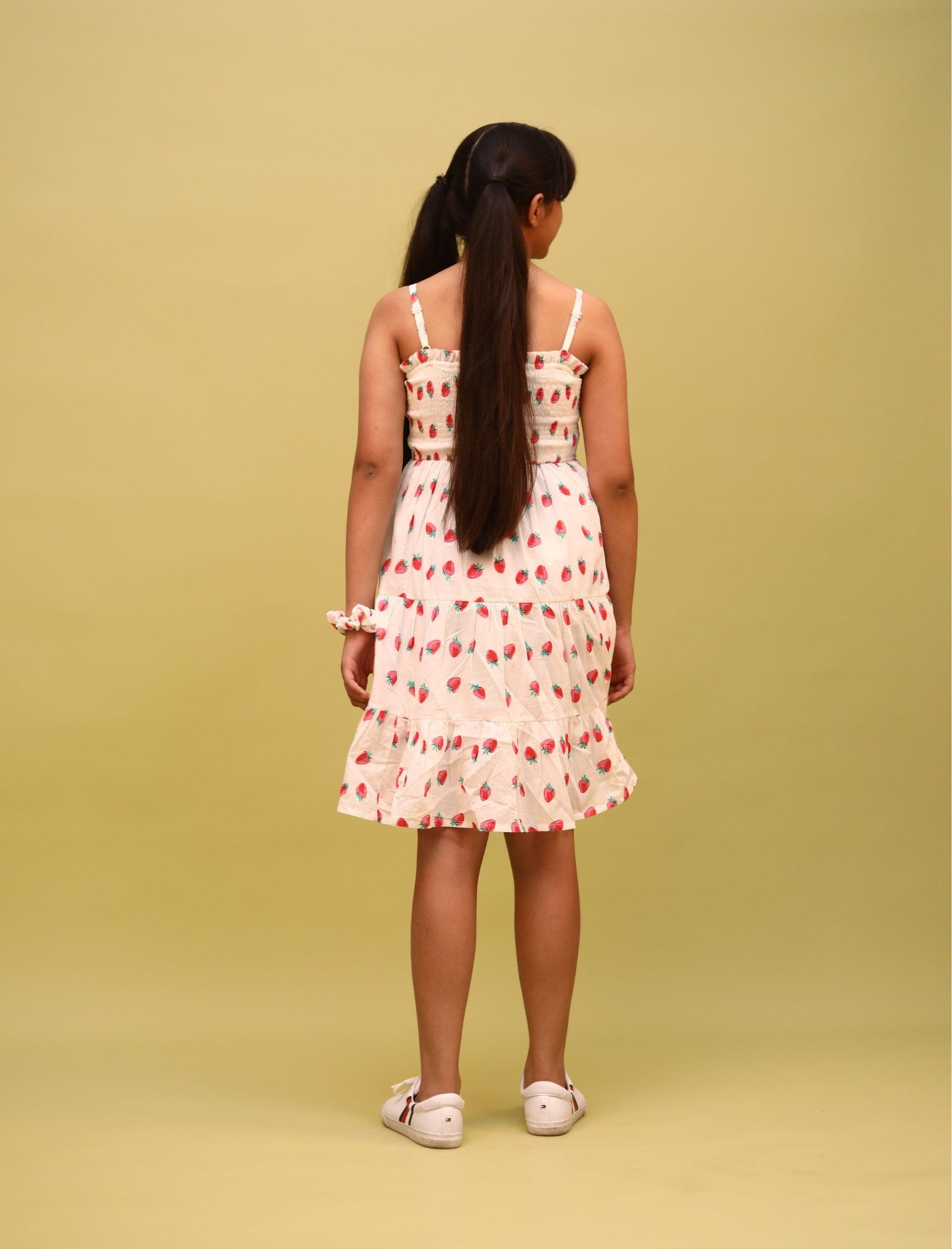 Best Fabric for Kids Clothes in Indian Summer- Tweeny Mini