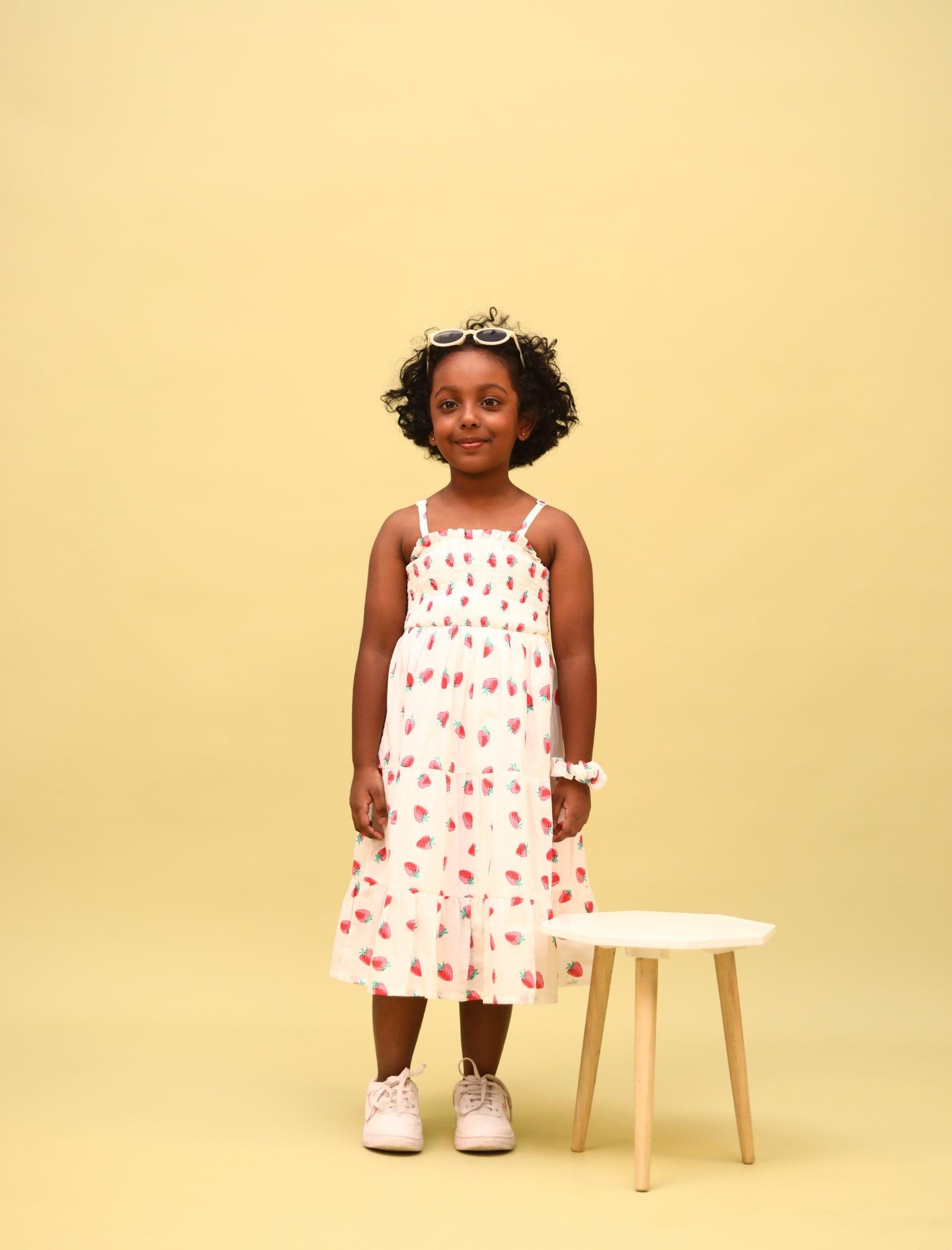 Best Fabric for Kids Clothes in Indian Summer- Tweeny Mini