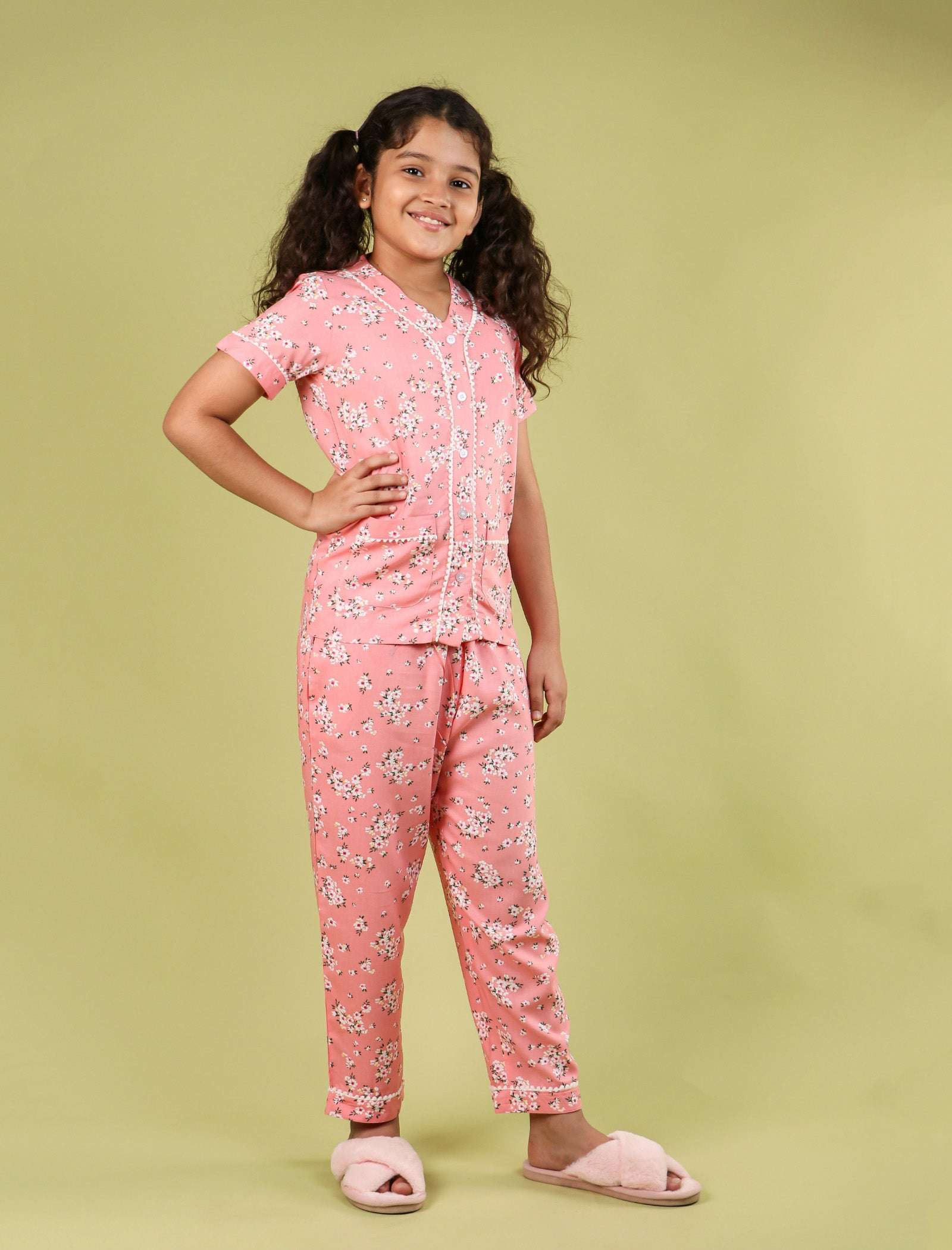 Best Fabric for Kids Clothes in Indian Summer- Tweeny Mini